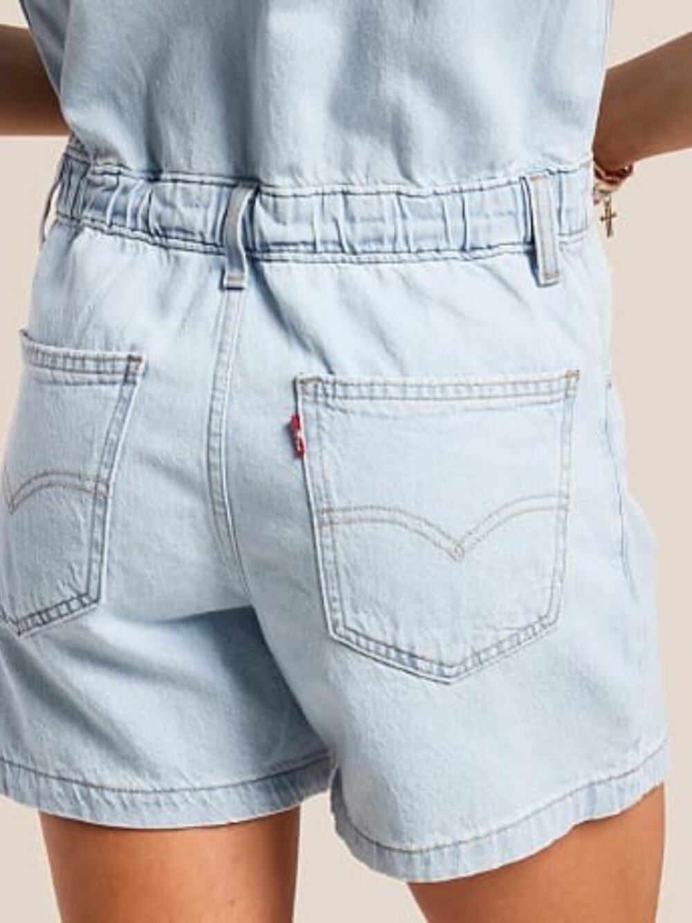 Levi's NWT Women's XL Light Wash Heritage Short Sleeve Button Shorts Romper - Picture 3 of 11